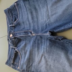 No boundaries mid rise stretchy skinny jeans